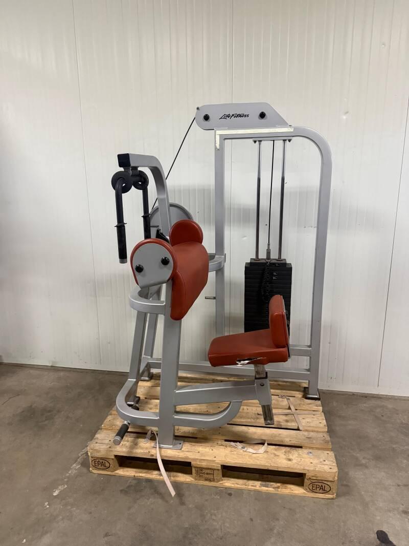 Life fitness pro 1 tricep extension machine