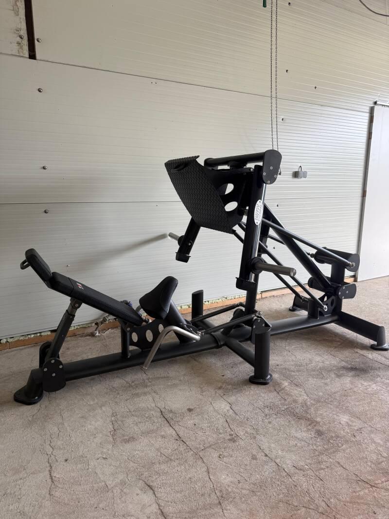 Titan Strength Squatpress/ beinpresse/ legs/ black